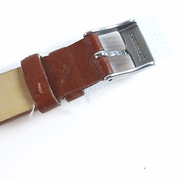 Mudd Brown Leather Band Quartz Ladies Wrist Watch, New Battery - Picture 8 of 10